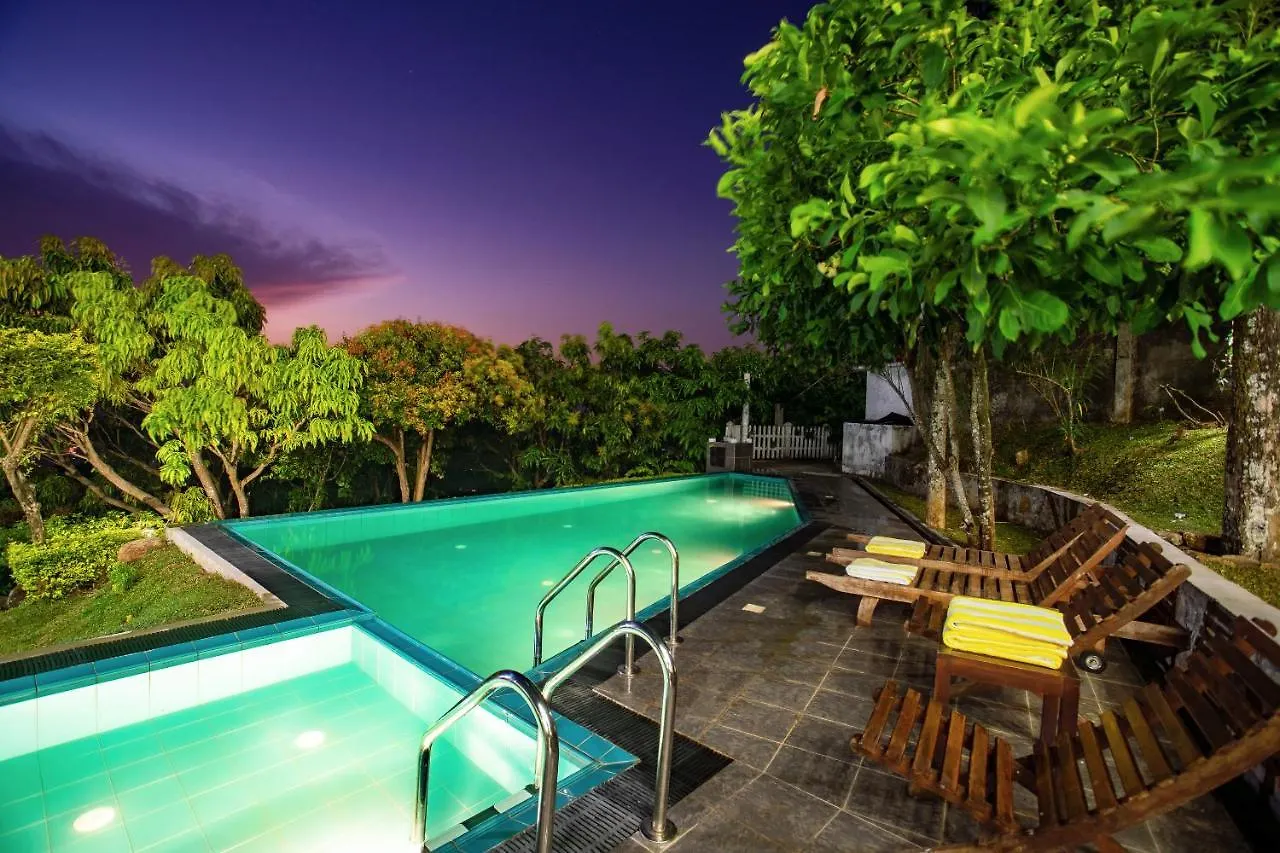 The Kandyan Villa Hotel