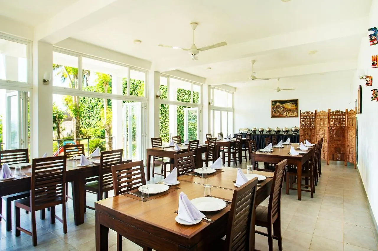 Hotell The Kandyan Villa