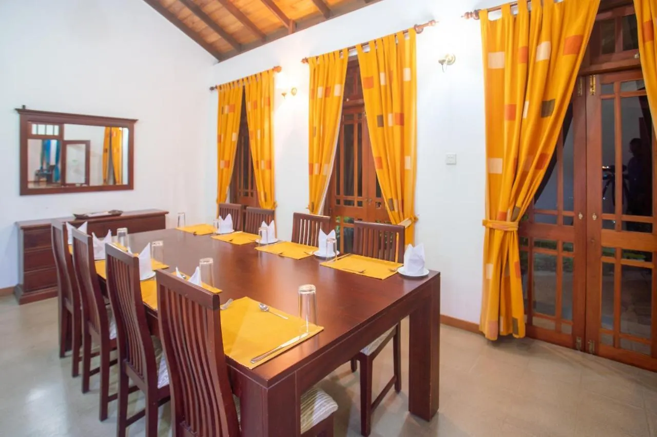The Kandyan Villa 4*, Kandy